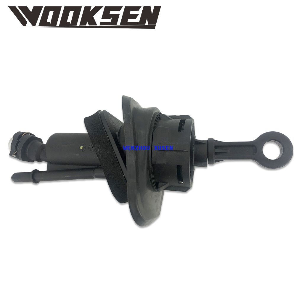 Clutch master cylinder 6G917A543AA 1377484 30787907 for FORD MONDEO MK4 VOLVO V70