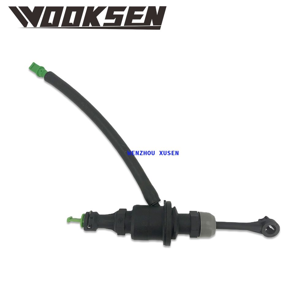 Clutch master cylinder 30610-1HK0A for NISSAN VERSA