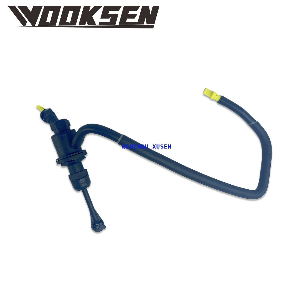Clutch master cylinder 30610-EL00B 30610-9U100 30610-1KM0A for NISSAN TIIDA