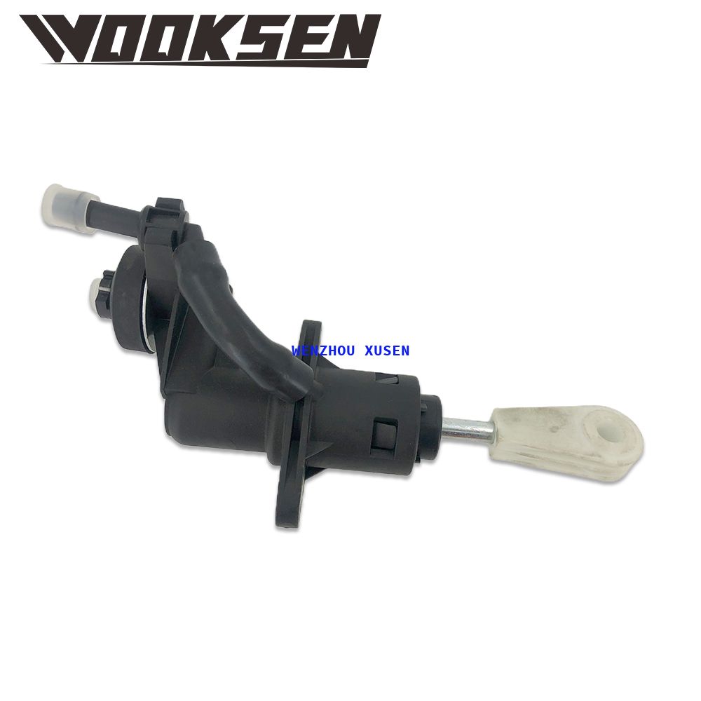 Clutch master cylinder 8E2721401AA 8E2721401 for VW PASSAT SKODA SUPERB AUDI A4 A6   