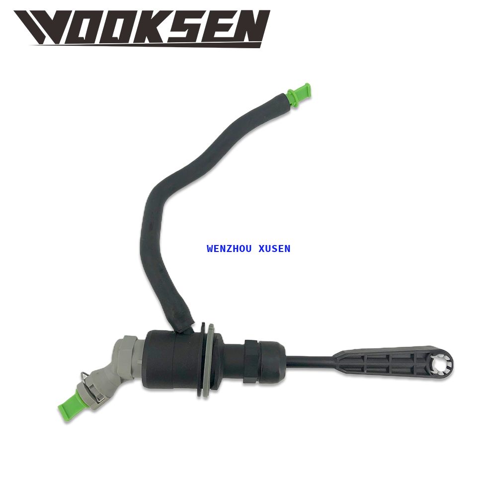 Clutch master cylinder 306104294R 306109244R for DACIA Duster Lodgy RENAULT Duster