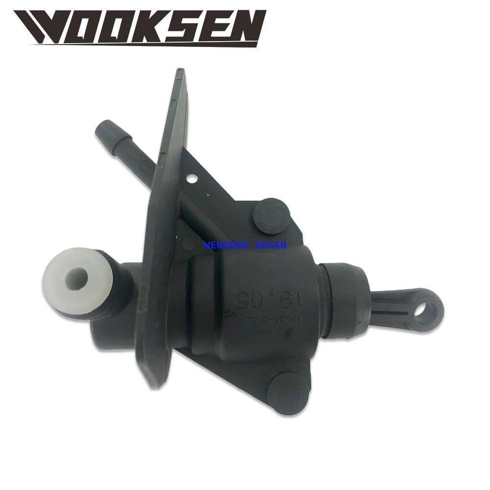 Clutch master cylinder 1073706 XS617A543AA for FORD FIESTA MK4 KA PUMA MAZDA 121 III