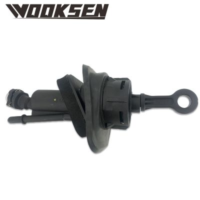 Clutch master cylinder 6G917A543AA 1377484 30787907 for FORD MONDEO MK4 VOLVO V70