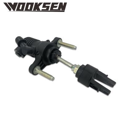 Clutch master cylinder 31420-0K070 31420-0k071 for TOYOTA HILUX VIII Pickup 2015-2017