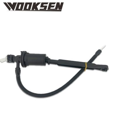 Clutch  master cylinder 8200506488 4416885 91165692 3061000QAB for RENAULT TRAFIC II  OPEL VIVARO I NISSAN PRIMASTAR