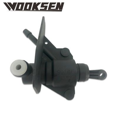 Clutch master cylinder 1073706 XS617A543AA for FORD FIESTA MK4 KA PUMA MAZDA 121 III