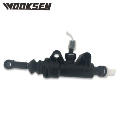 Clutch  master cylinder 2042900012 for MERCEDES BENZ C-CLASS E-CLASS